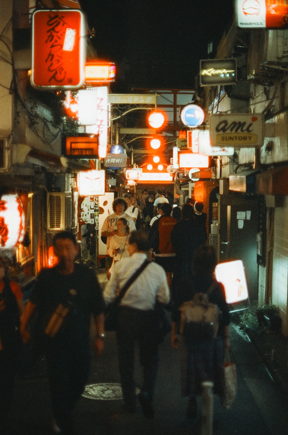 Roll 02 · Tokyo, frame 12
