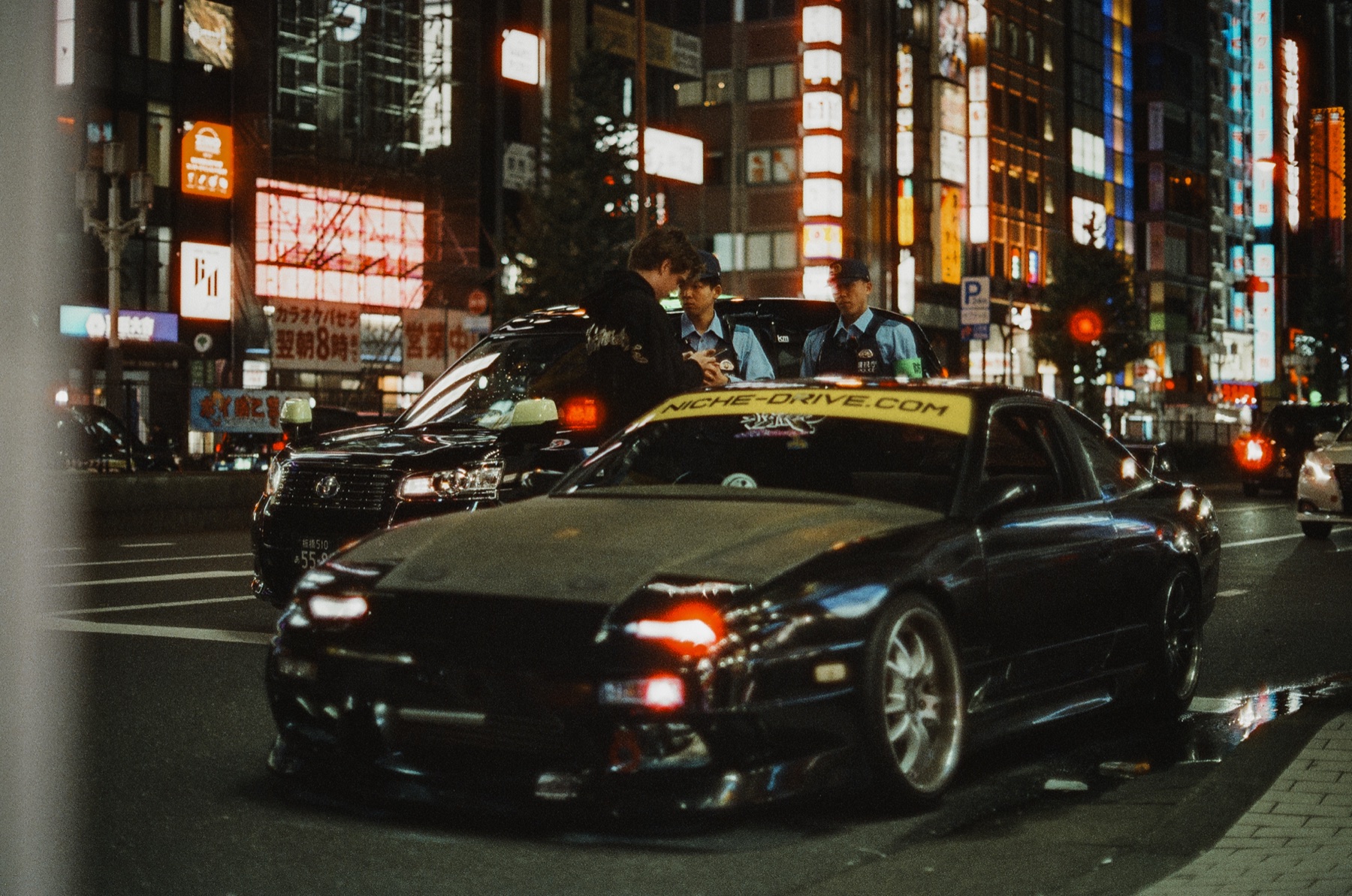 Roll 02 · Tokyo, frame 22