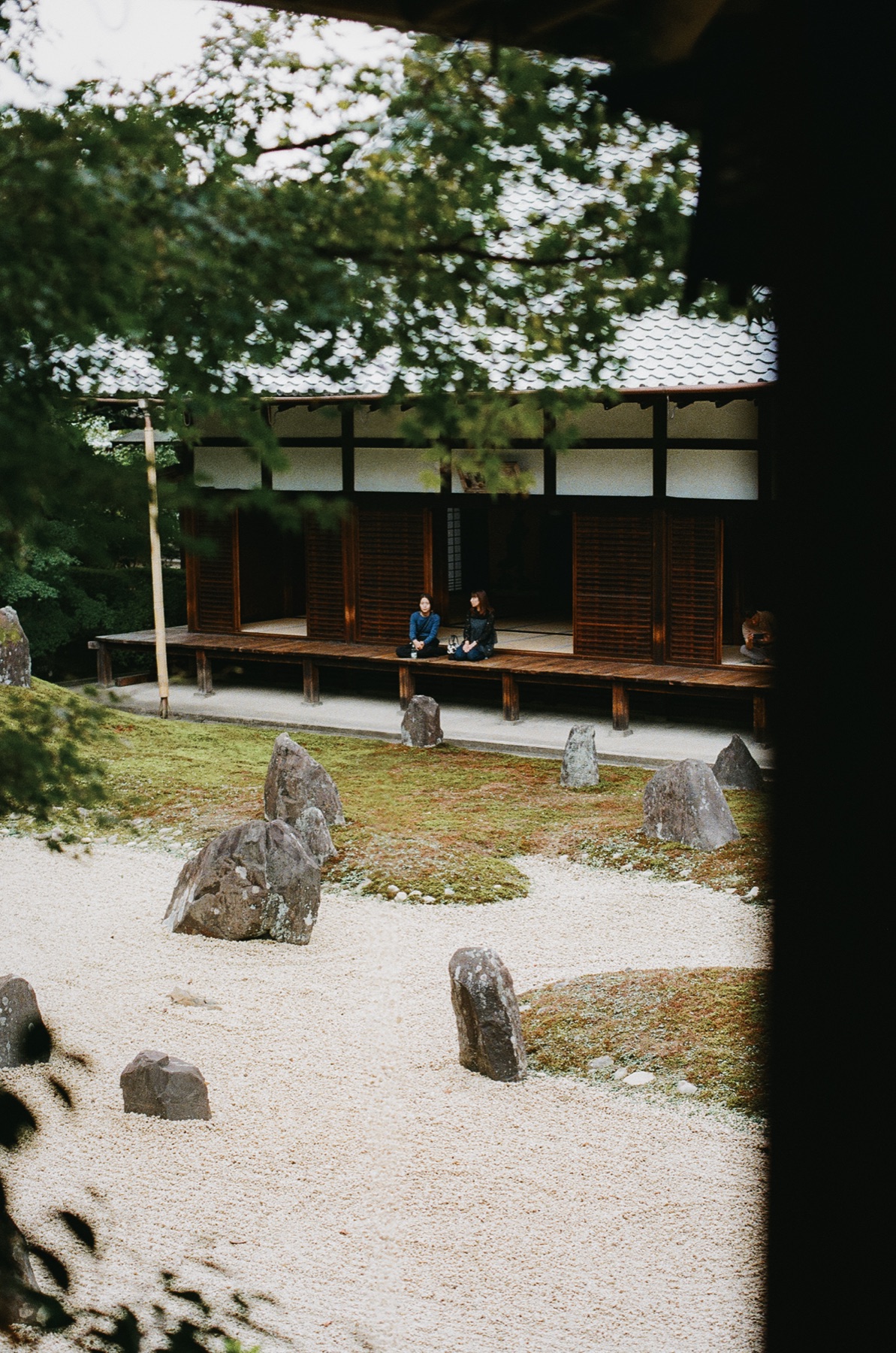 Roll 06 · Kyoto, frame 2