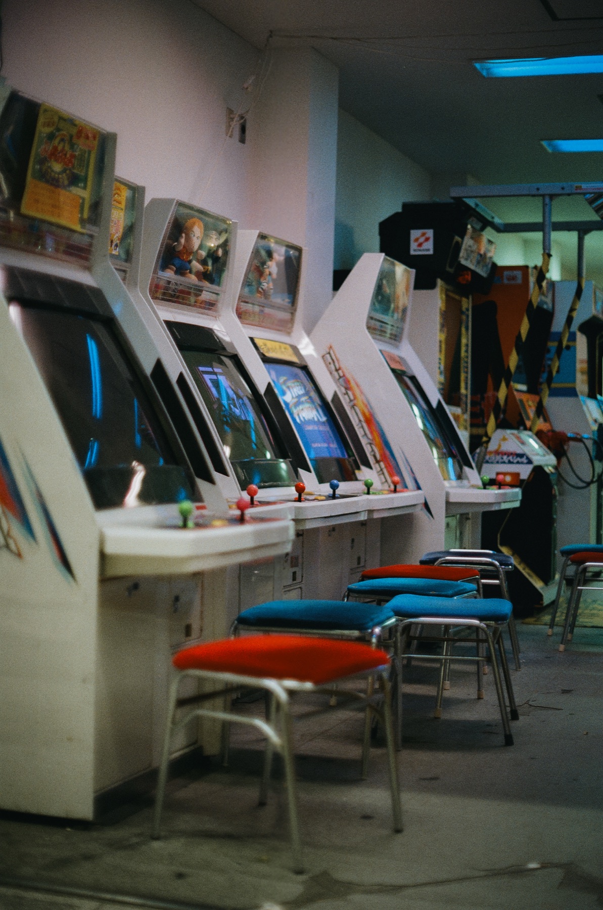 Roll 08 · Osaka, frame 23