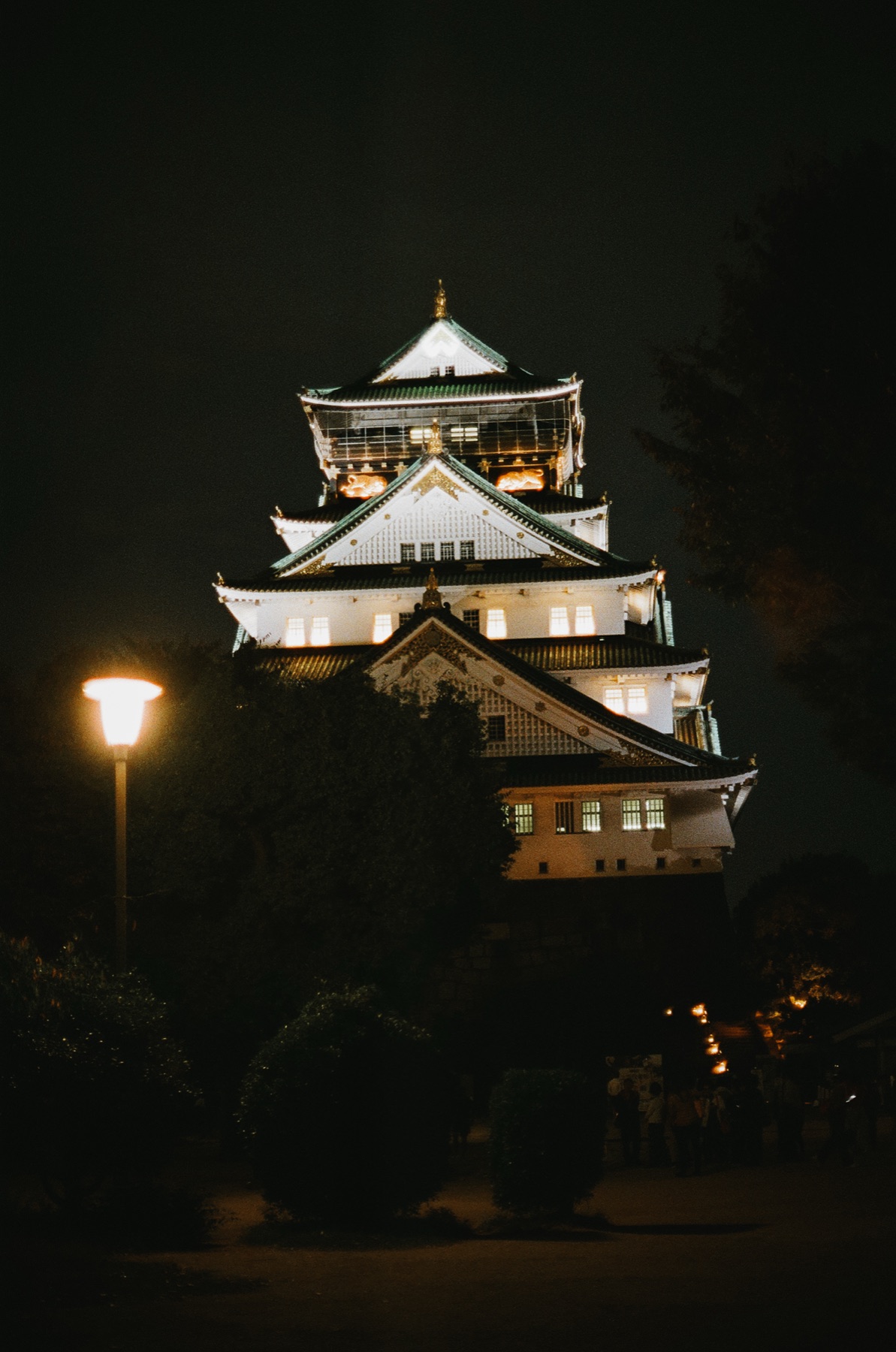 Roll 10 · Osaka Castle, frame 2