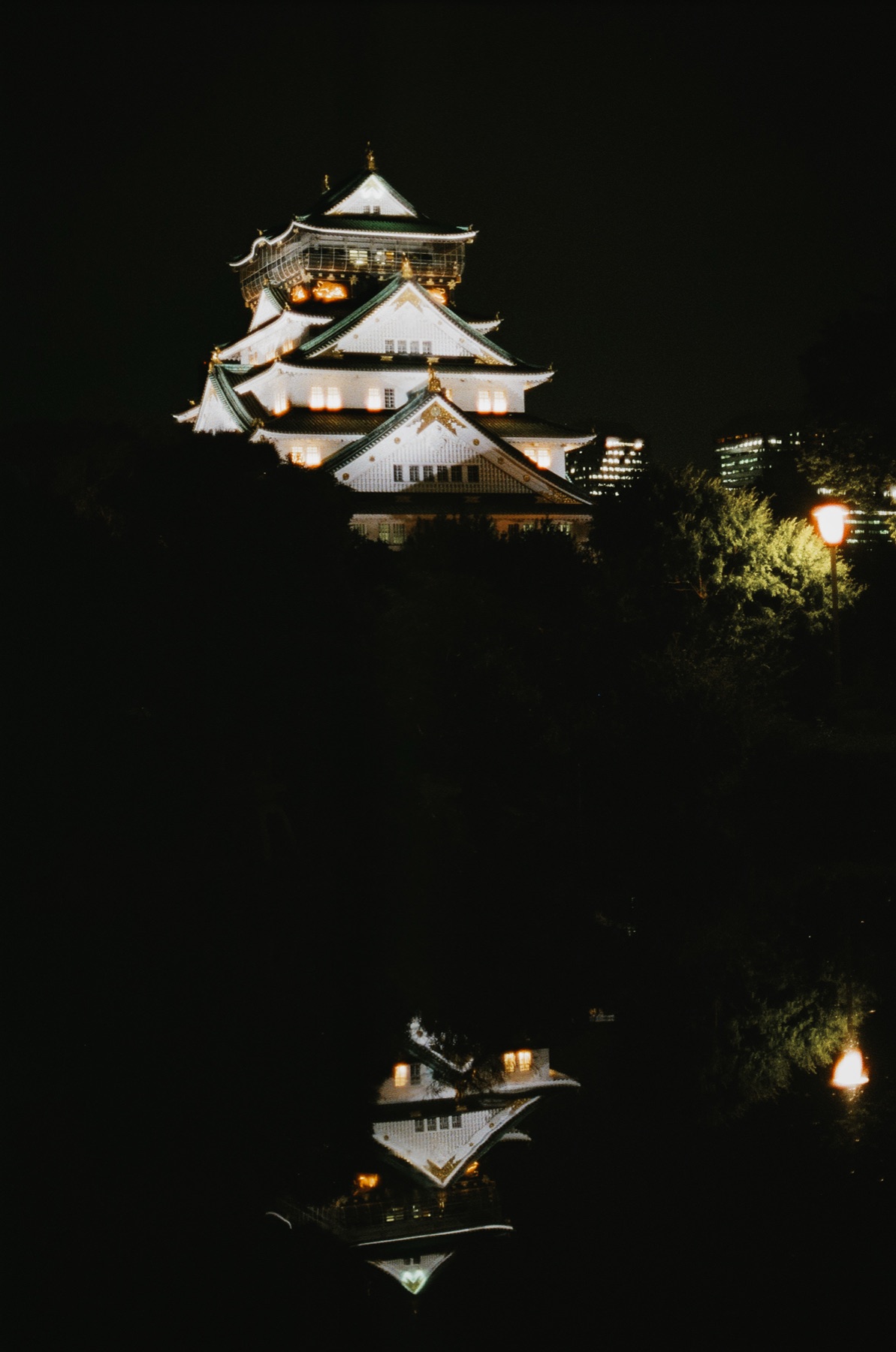 Roll 10 · Osaka Castle, frame 5